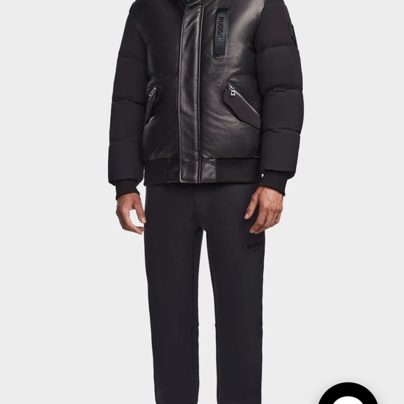 Slightly big - Picture 2 of 5